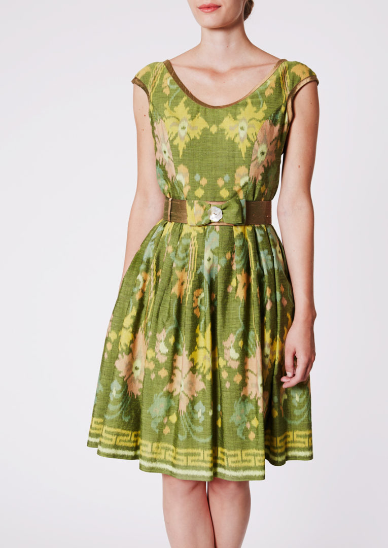 Stadtkleid mit Halbtellerrock aus Ikat-Baumwolle, Baligrün