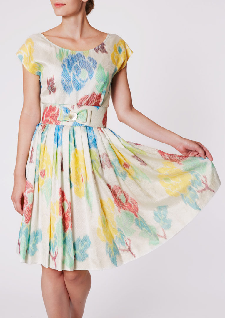 Cocktailkleid aus Dobby-Seide, Perlweiss